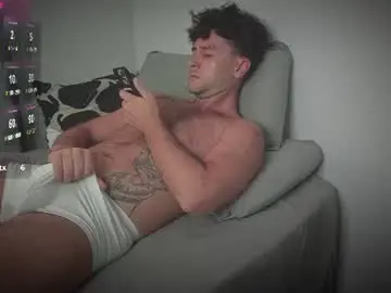 Chaturbate Sex Cam of honestandrew