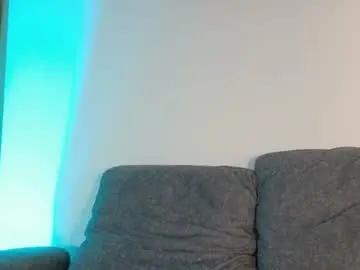 Chaturbate Sex Chat of isa_kis_1