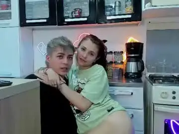 Chaturbate Live Sex of ari_stonne