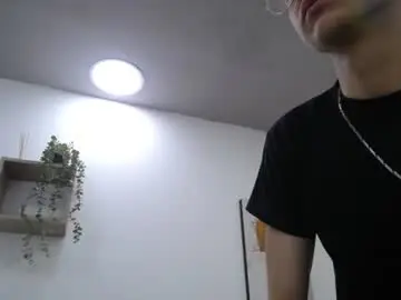 Chaturbate Best live sex cam show of ari_stonne