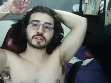 Chaturbate Live Sex Cam of artorias_4