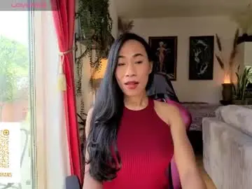Chaturbate Live Sex Cam of bianca_transpinay