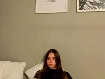 Chaturbate Live Sex Cam of dutifulandwet