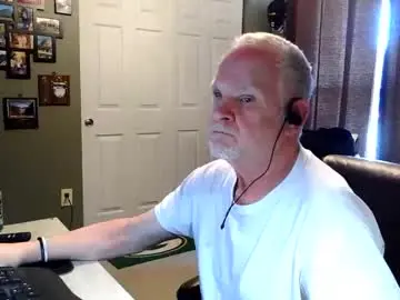 Chaturbate Live Sex of midwestdad09