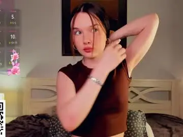 Chaturbate Adult Video Chat of reginiasaccone