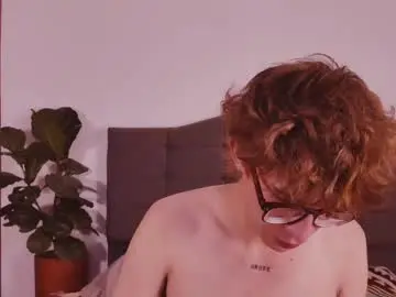 Chaturbate Live Sex of 2gays_1straight