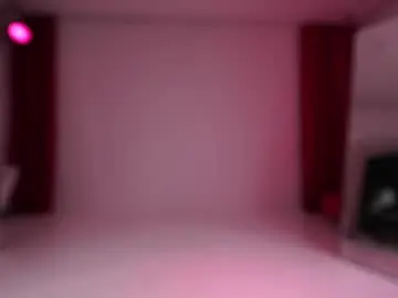 Chaturbate Live Sex Cam of _meganmeow_