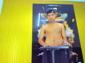 Chaturbate Watch Live Sex Cams of alexi_hot23