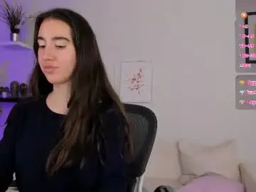 Chaturbate Best live sex cam show of belle_via