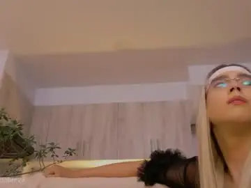 Chaturbate Adult Video Chat of camii_desire