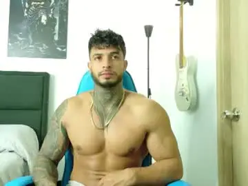 Chaturbate Free Porn Cam of dylanrivera_