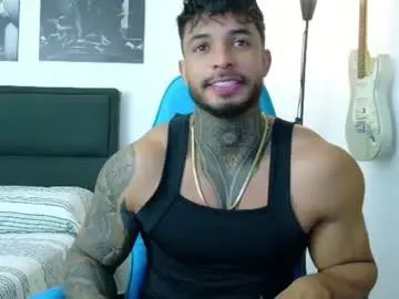 Chaturbate Free Live Porn of dylanrivera_