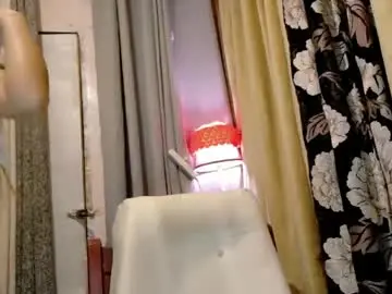 Chaturbate Best live sex cam show of kween_romance