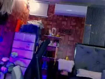 Chaturbate Free Live Porn of midnightmuse_mommy