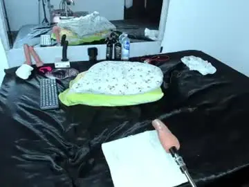 Chaturbate Live Sex Cam of namir__