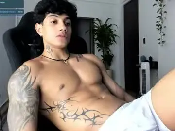 Chaturbate Best live sex cam show of aress444