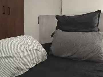 Chaturbate Watch Live Sex Cams of gizzlemcclizzle