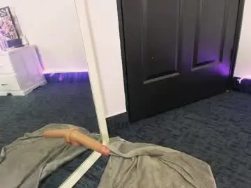 Chaturbate Free Porn Cam of mazeekiin