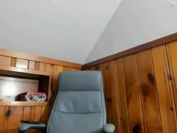 Chaturbate Live Sex Cam of mromg007