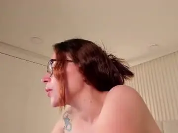 Chaturbate Adult Webcams of bella_velvet7
