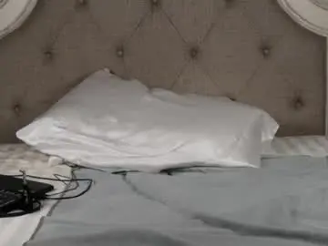 Chaturbate Live Sex Cam of dan_buttman