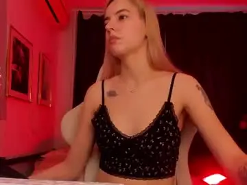 Chaturbate Live Porn of fire_moth