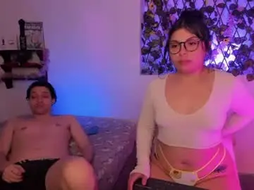 Chaturbate Sex Cam of kylietimothee