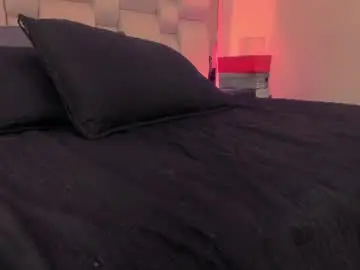 Chaturbate Sex Chat of radiant_naomi