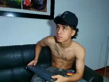 Chaturbate Watch Live Sex Cams of ryan_g77