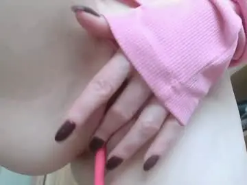 Chaturbate Live Porn of single_fox_4u