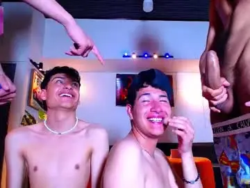 Chaturbate Best live sex cam show of the_goodfellas