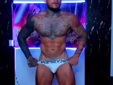 Chaturbate Sex Cam of _thadeo_
