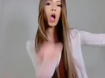 Chaturbate Free Live Porn of raven_li01