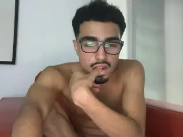 Chaturbate Best live sex cam show of zekepereaa