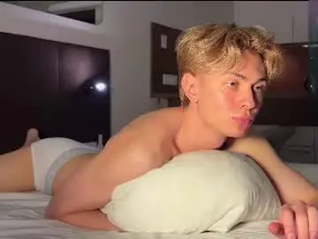 Chaturbate Sex Cam of ben_harmon