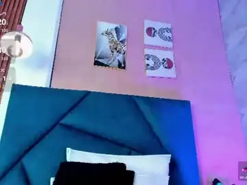 Chaturbate Live Porn of eveliin_thompsson