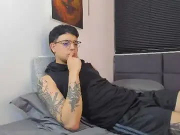 Chaturbate Best live sex cam show of kendel_dimitri