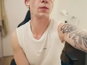 Chaturbate Best live sex cam show of max_gen