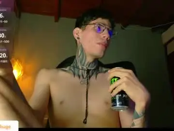 Chaturbate Sex Cam of daviid_huge