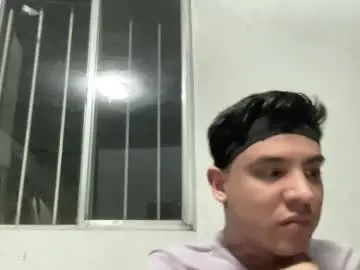 Chaturbate Watch Live Sex Cams of garypinepineapple