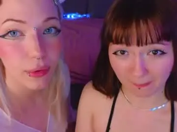 Chaturbate Best live sex cam show of nikkisilk