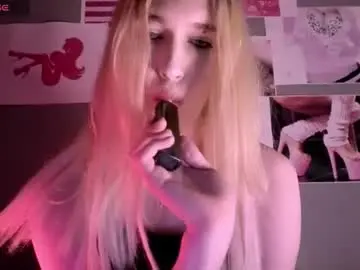 Chaturbate Free Porn Cam of sweetcrystalll