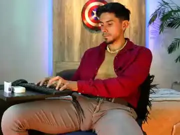 Chaturbate Live Sex of andrew_elliot