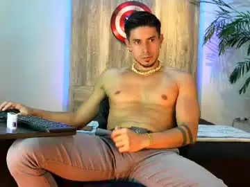 Chaturbate Adult Webcam of andrew_elliot