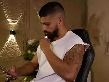 Chaturbate Sex Cam of dann_saenz
