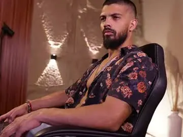 Chaturbate Sex Cam of dann_saenz