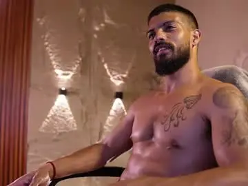 Chaturbate Best live sex cam show of dann_saenz