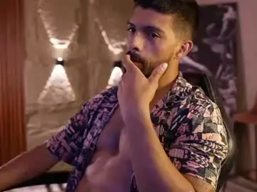 Chaturbate Watch Live Sex Cams of dann_saenz