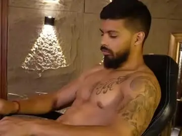 Chaturbate Best live sex cam show of dann_saenz