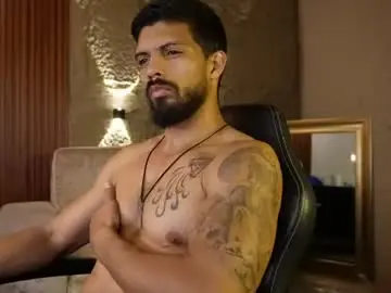 Chaturbate Sex Chat of dann_saenz